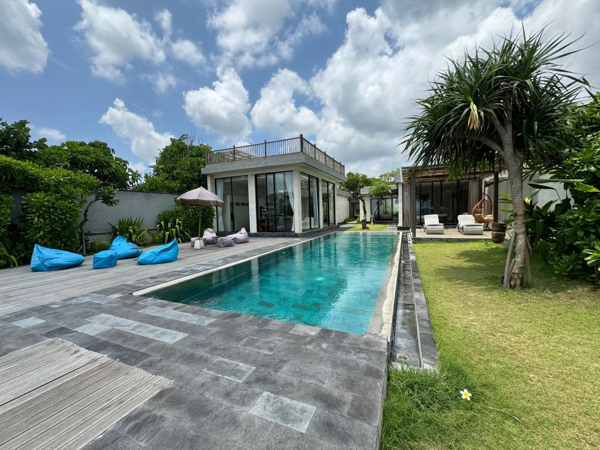 Ketewel Beach Villas And Spa エクステリア 写真